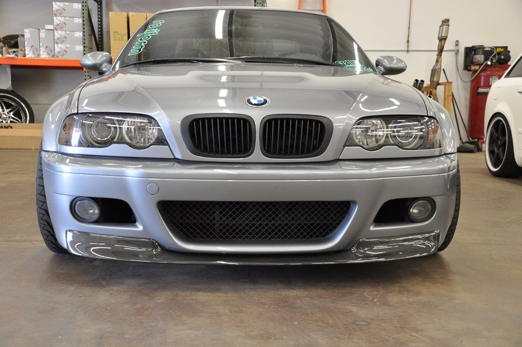 AeroLuxe 01-06 BMW E46 M3 Spec-CSL Carbon Fiber Front Lip