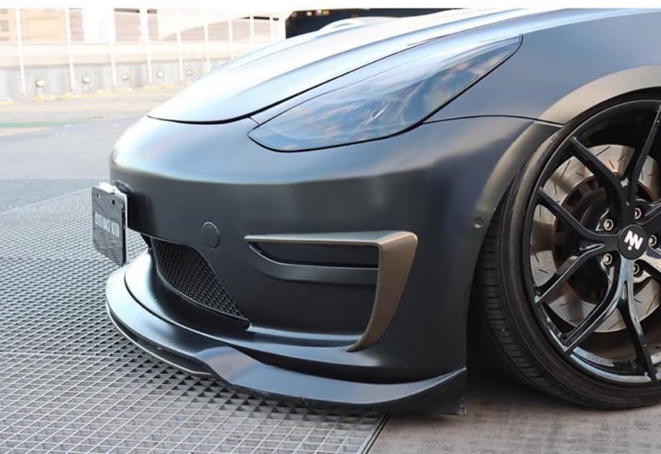 Custuning Tesla Model 3 Front Bumper + Front Lip