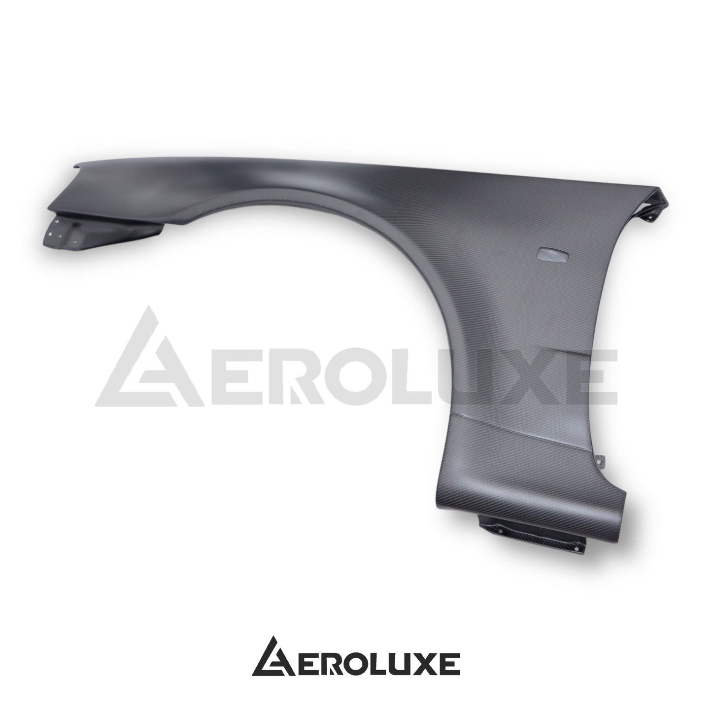 AeroLuxe R34 Spec-ZTN Dry Carbon Front Fenders