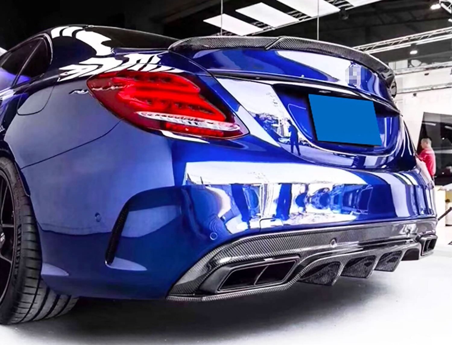 AeroLuxe Mercedes Benz 15-19 W205 C63 AMG Spec-GT Carbon Fiber Rear Di ...