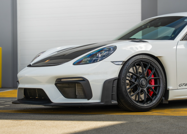 AeroLuxe 17-25 Porsche 718 Cayman/Boxster Spec-RS Carbon Fiber Front Fenders