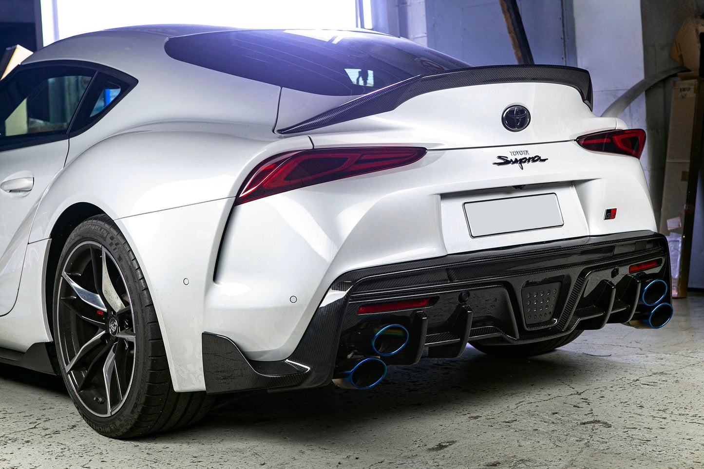 AeroLuxe 20-26 Toyota GR Supra Spec-TMS Carbon Fiber Full Kit