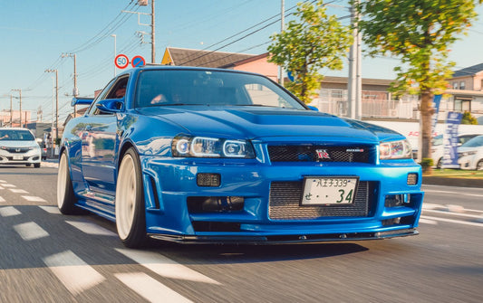 AeroLuxe R34 GTR Spec-NSM Front Splitter