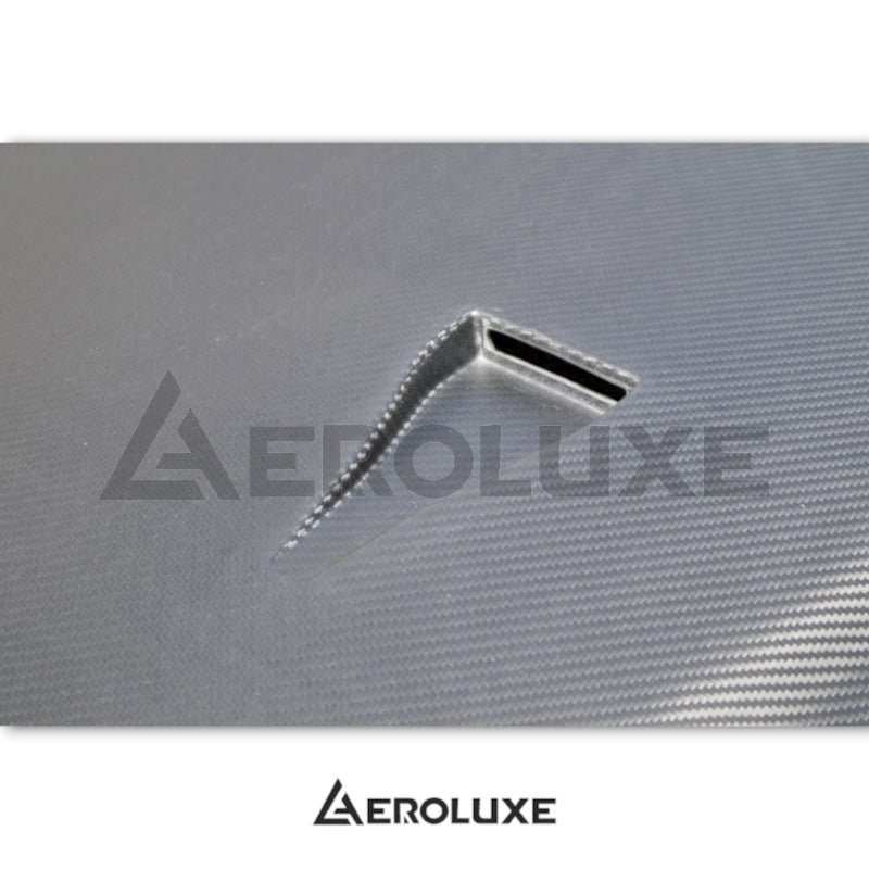 AeroLuxe 99-02 Nissan Skyline R34 GTR Spec-VS2 Dry Carbon Hood